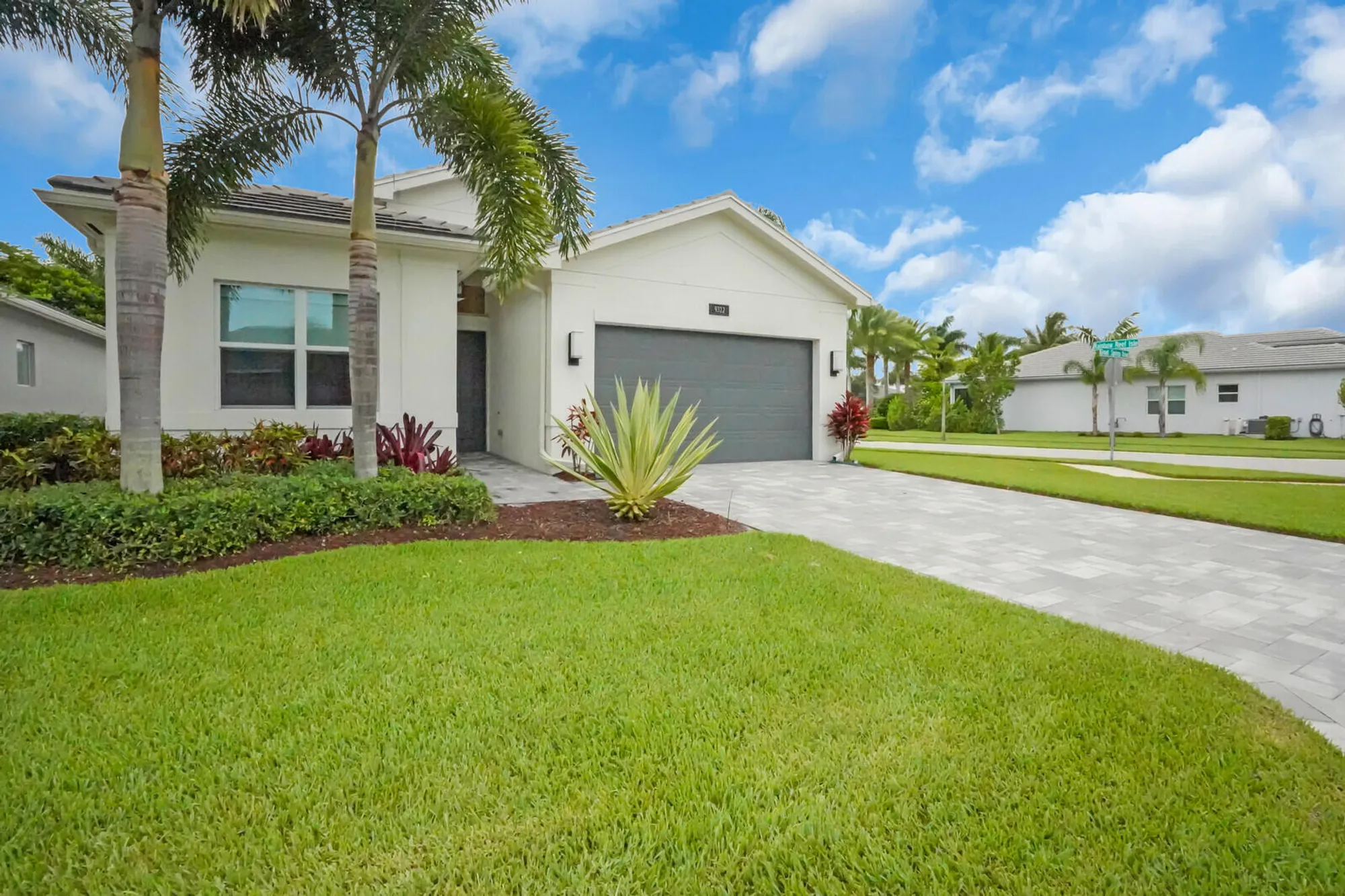 Property Slideshow image 4 of 76 | 9322 great springs dr, Boynton Beach, FL, 33473