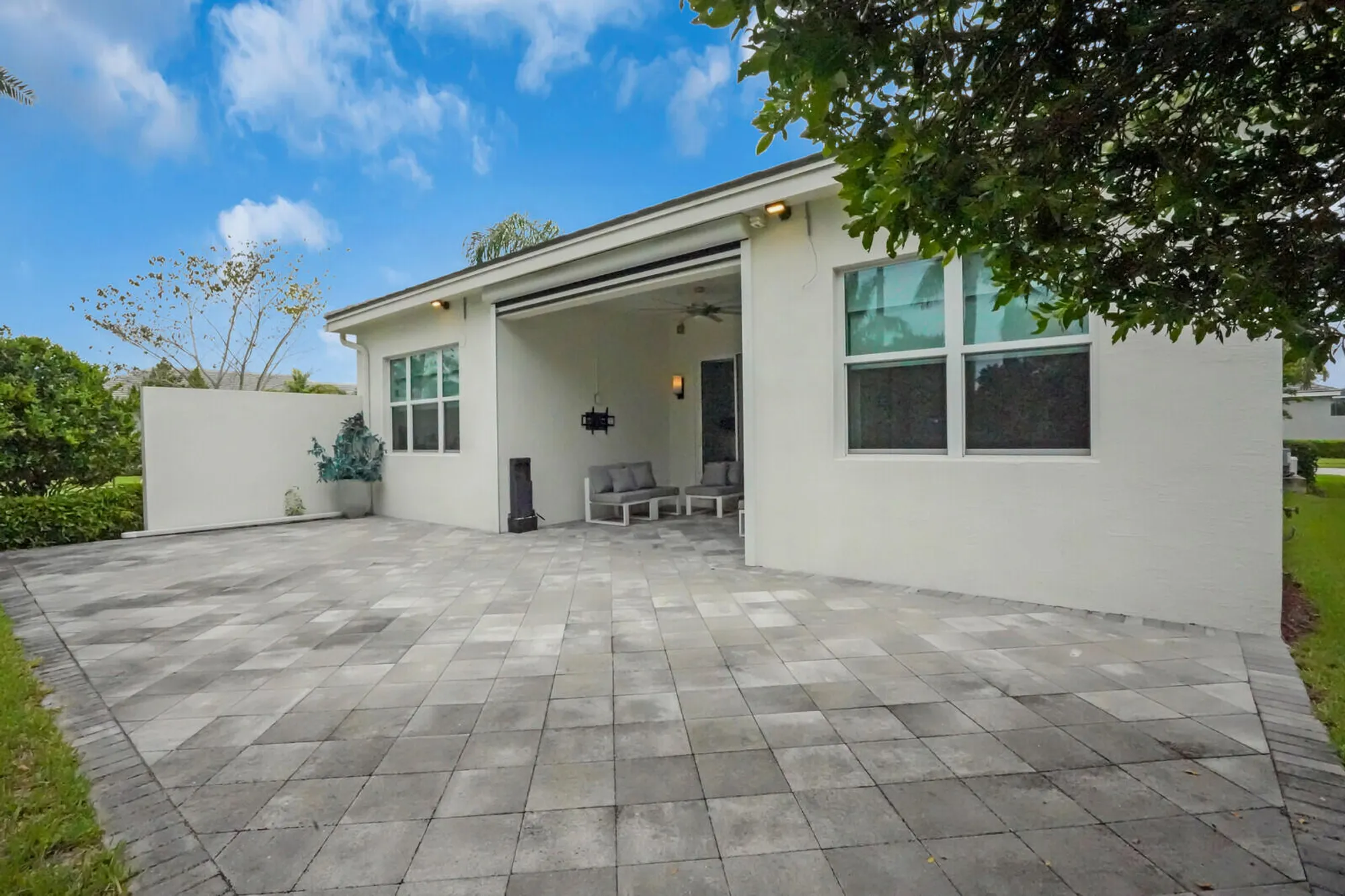 Property Slideshow image 37 of 76 | 9322 great springs dr, Boynton Beach, FL, 33473