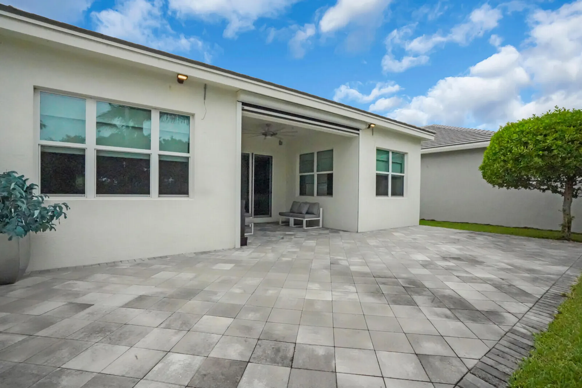 Property Slideshow image 39 of 76 | 9322 great springs dr, Boynton Beach, FL, 33473