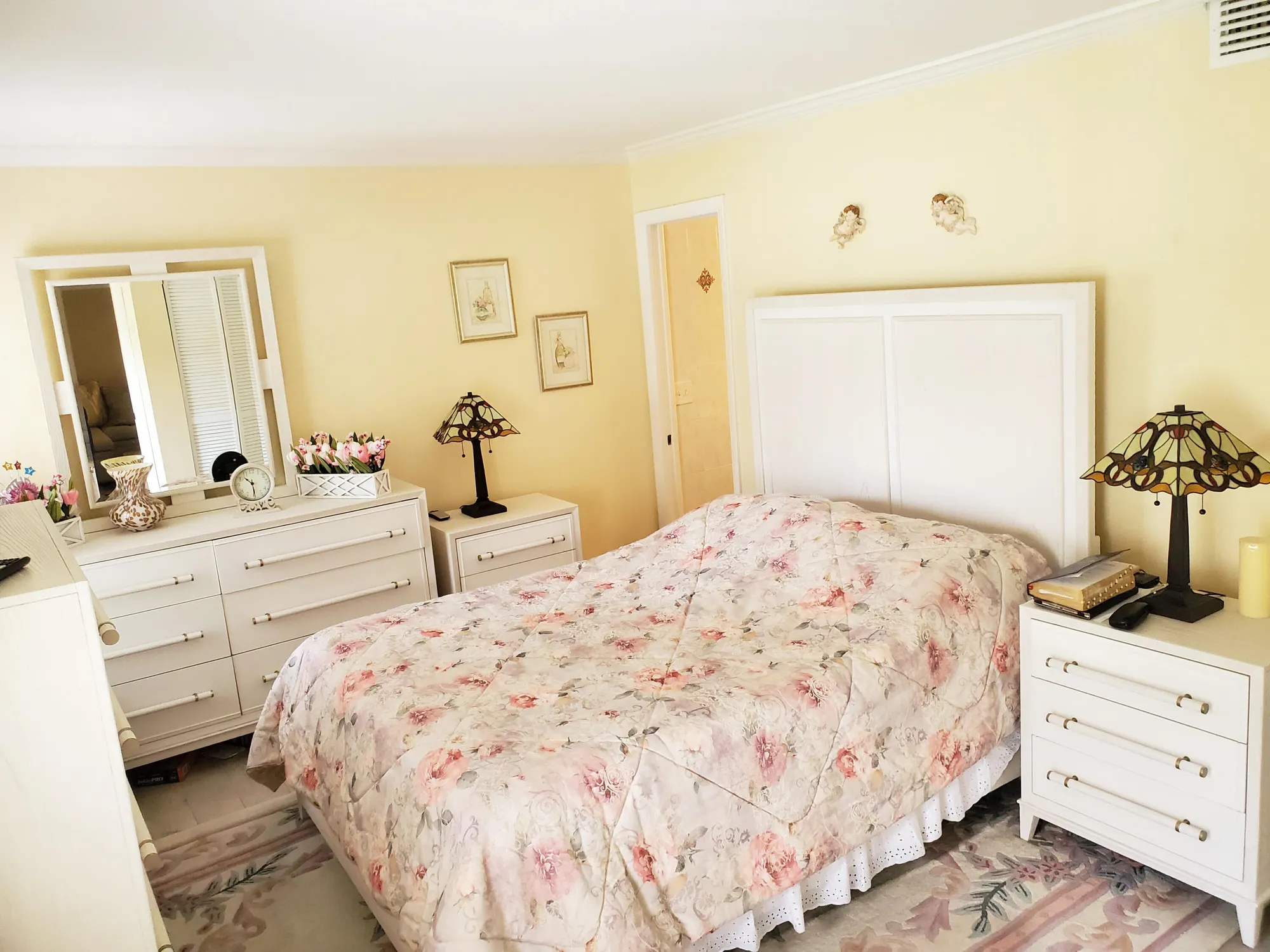 Property Slideshow image 13 of 41 | 708 laconia cir # 708, Lake Worth, FL, 33467