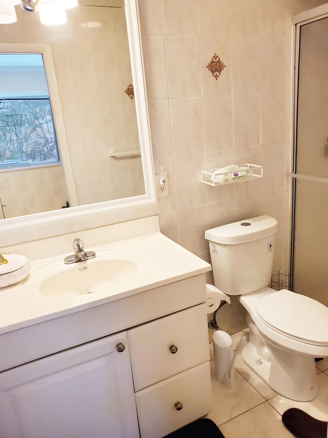 Property Slideshow image 16 of 41 | 708 laconia cir # 708, Lake Worth, FL, 33467