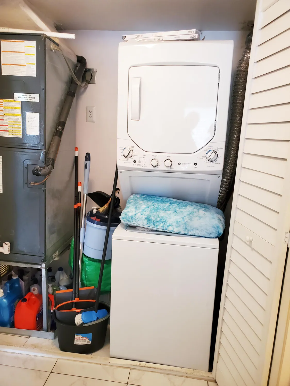 Property Slideshow image 24 of 41 | 708 laconia cir # 708, Lake Worth, FL, 33467