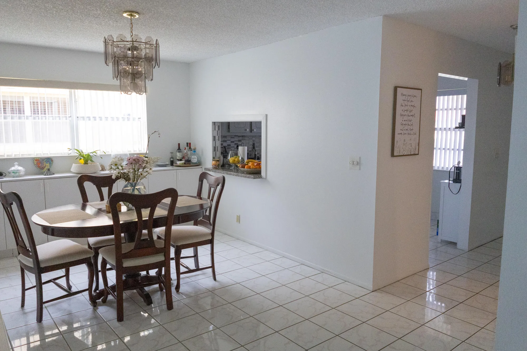 Property Slideshow image 8 of 19 | 106 lake helen dr, West Palm Beach, FL, 33411