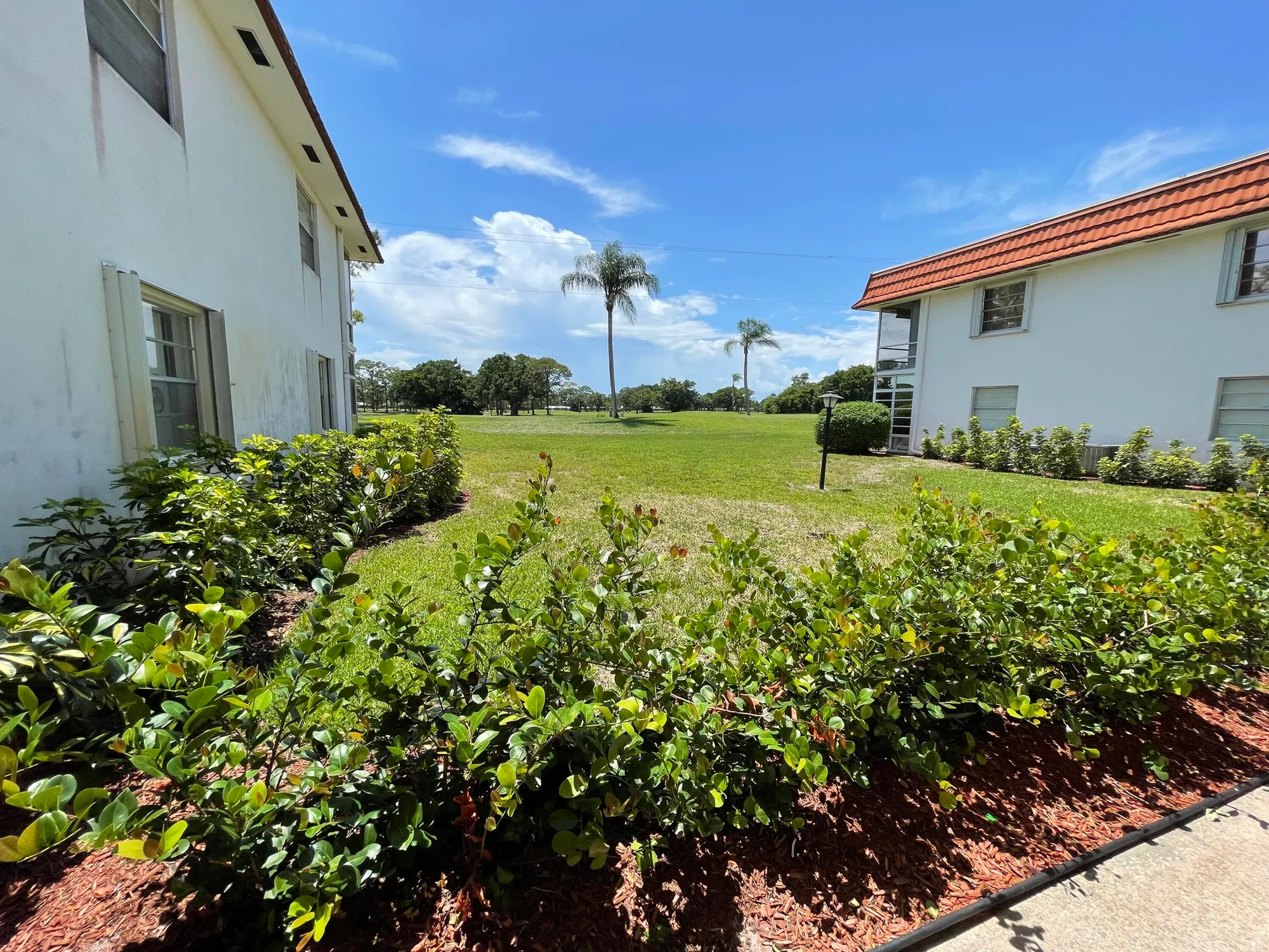 Property Slideshow image 9 of 53 | 1225 nw 21st st # 15-1505, Stuart, FL, 34994