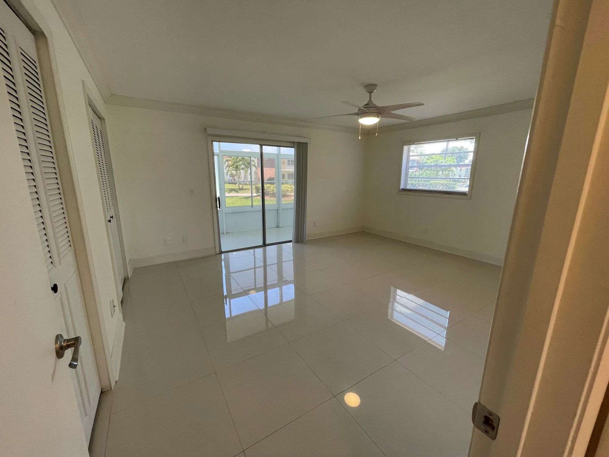 Property Slideshow image 10 of 53 | 1225 nw 21st st # 15-1505, Stuart, FL, 34994