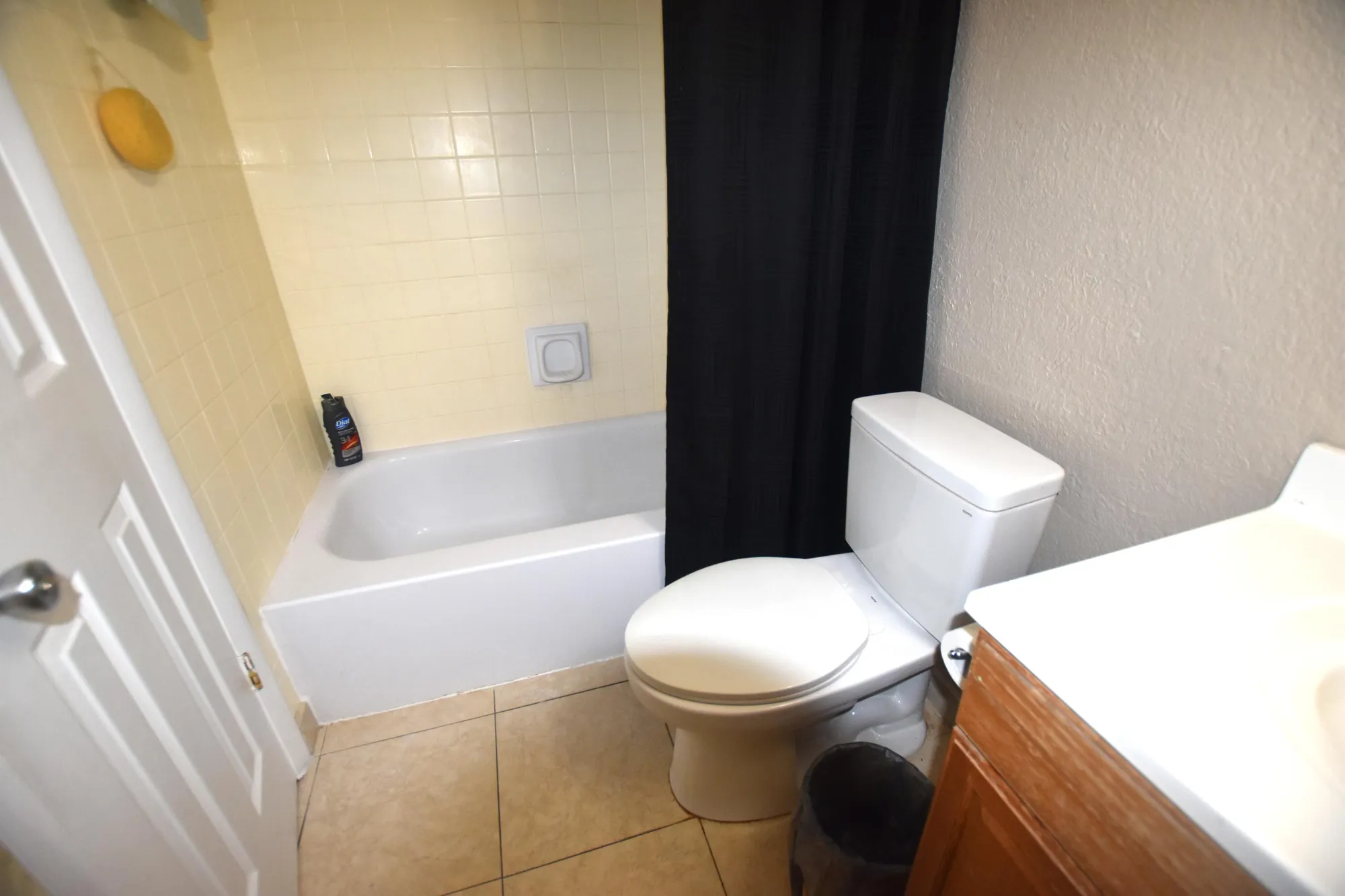 Property Slideshow image 9 of 26 | 251 nw 76th ave 105, Margate, FL, 33063