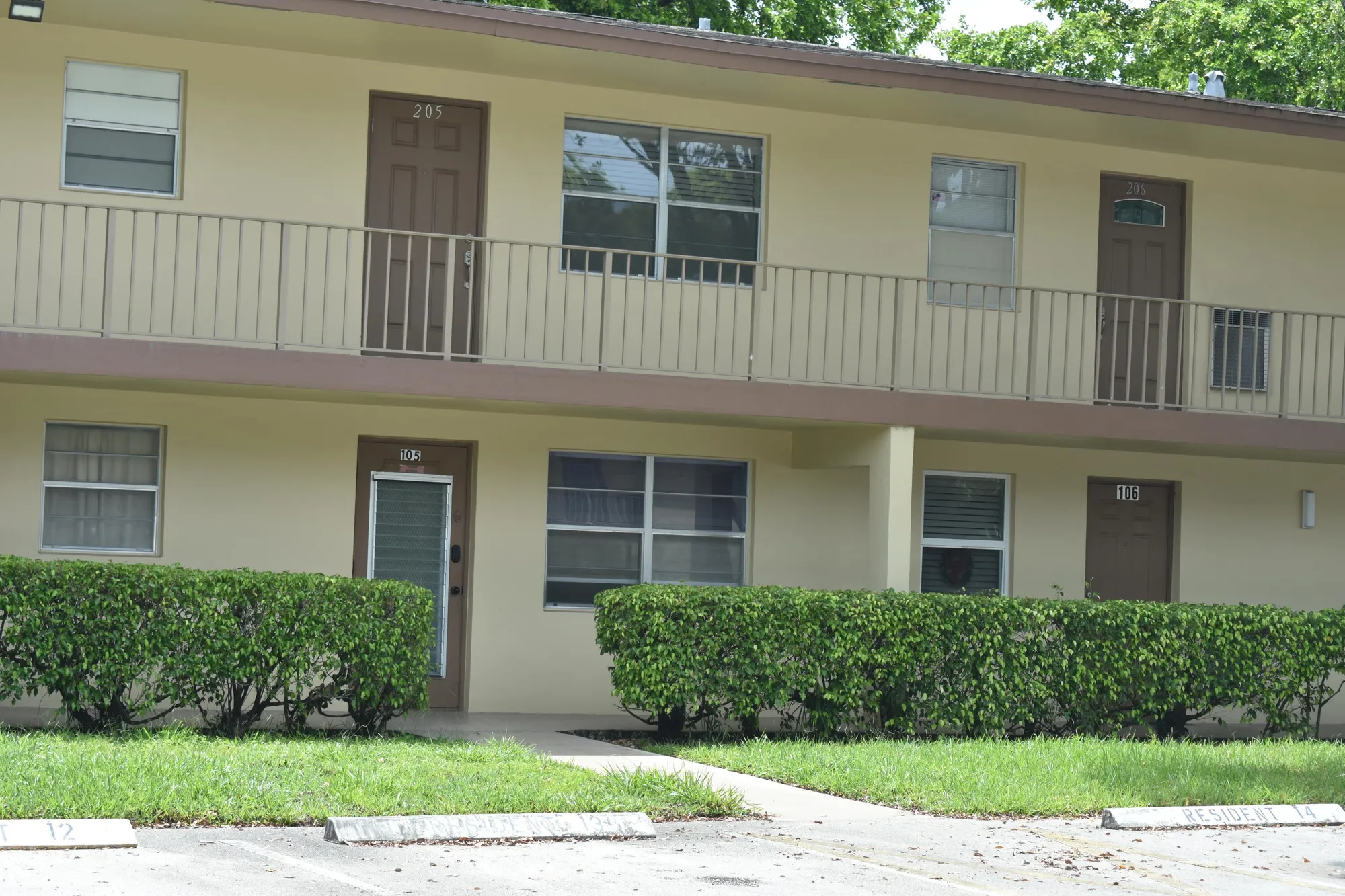 Property Slideshow image 4 of 26 | 251 nw 76th ave 105, Margate, FL, 33063