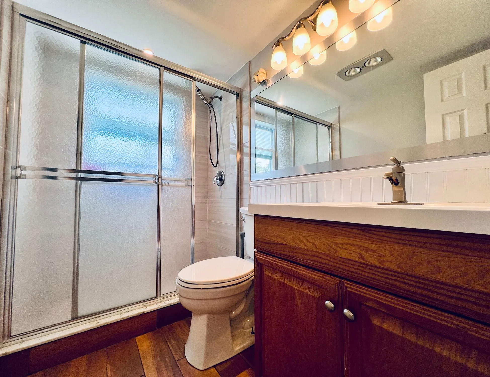 Property Slideshow image 6 of 19 | 104 cambridge e unit e, West Palm Beach, FL, 33417