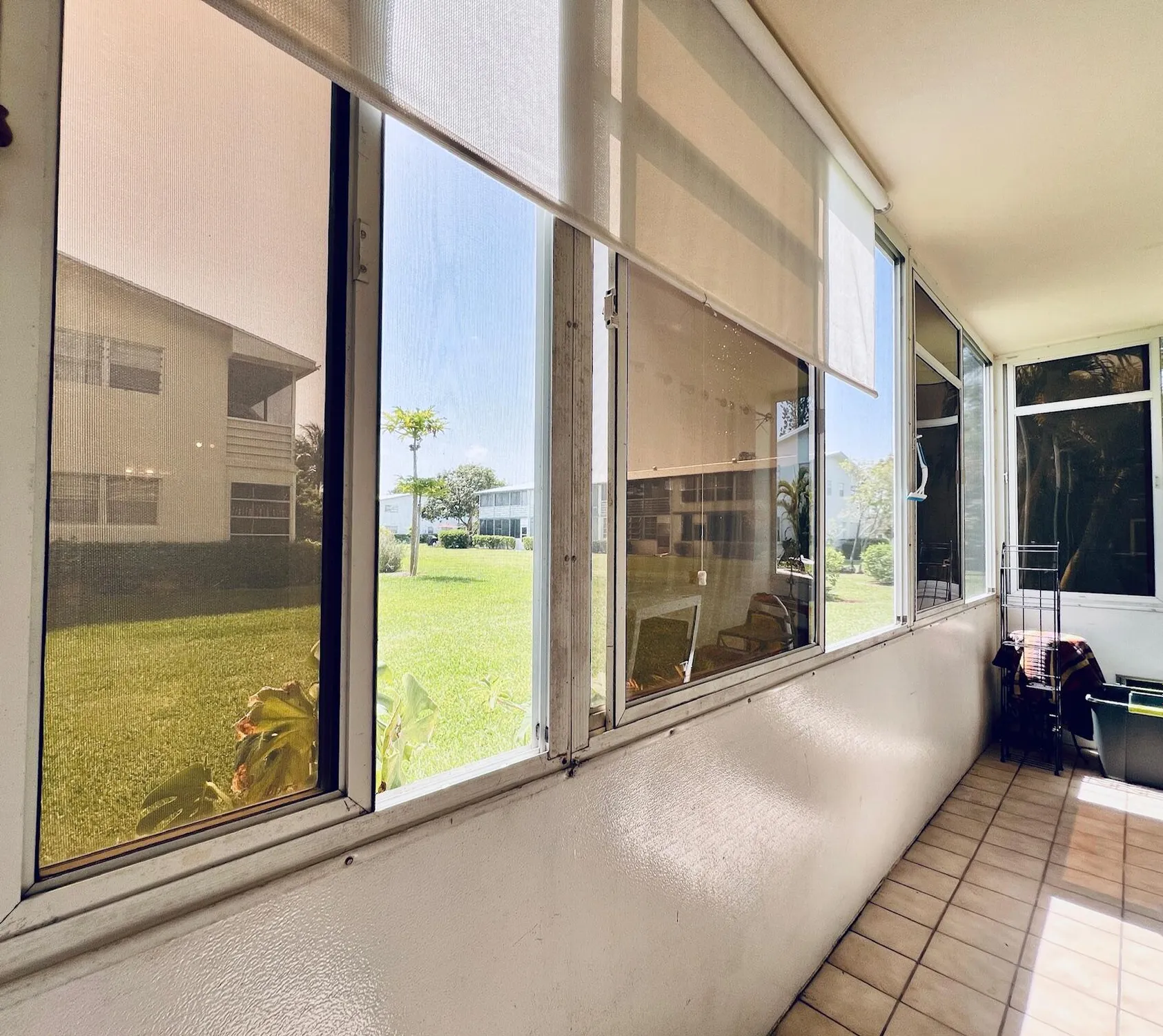 Property Slideshow image 10 of 19 | 104 cambridge e unit e, West Palm Beach, FL, 33417