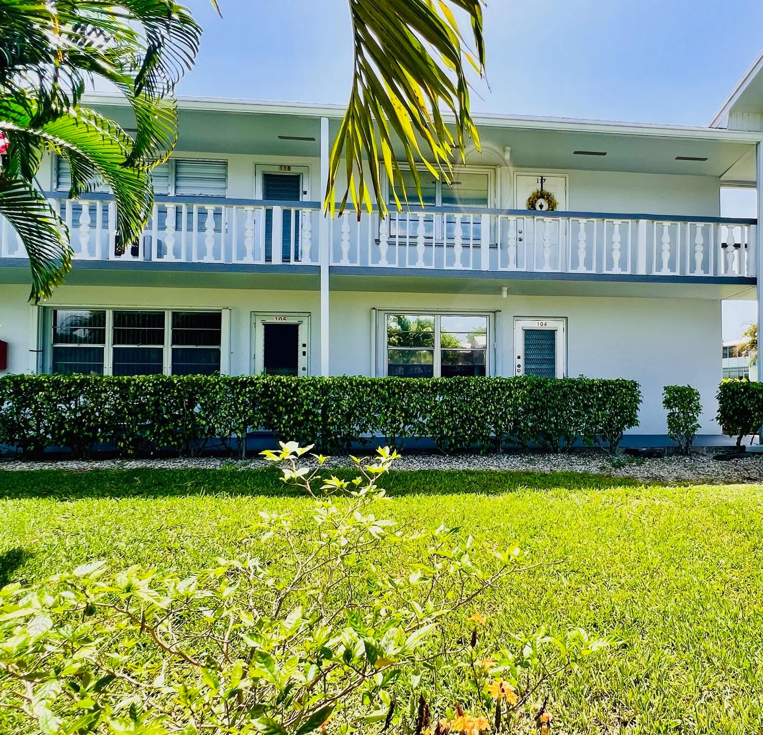 Property Slideshow image 13 of 19 | 104 cambridge e unit e, West Palm Beach, FL, 33417