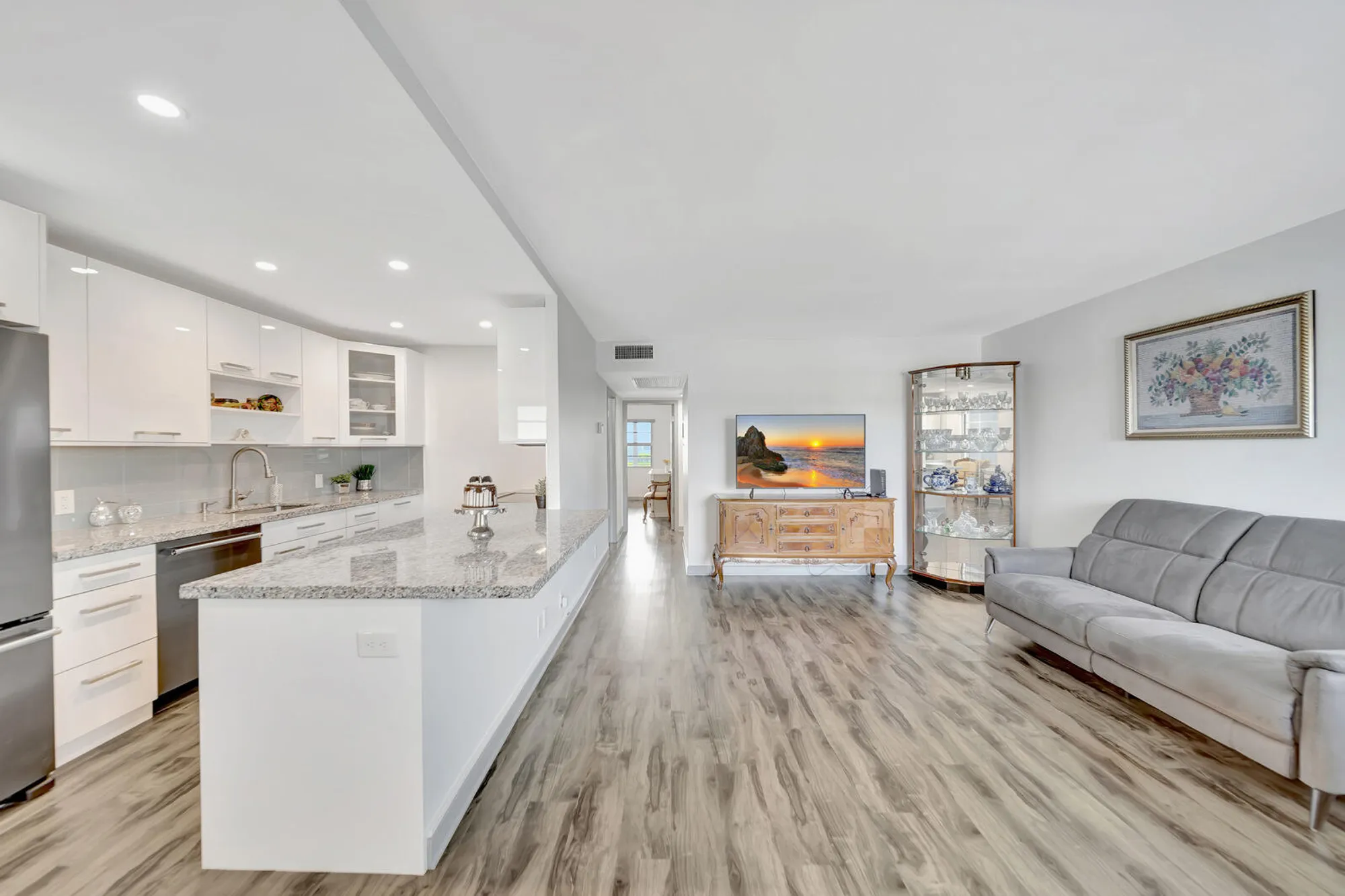 Property Slideshow image 4 of 55 | 4063 exeter d, Boca Raton, FL, 33434