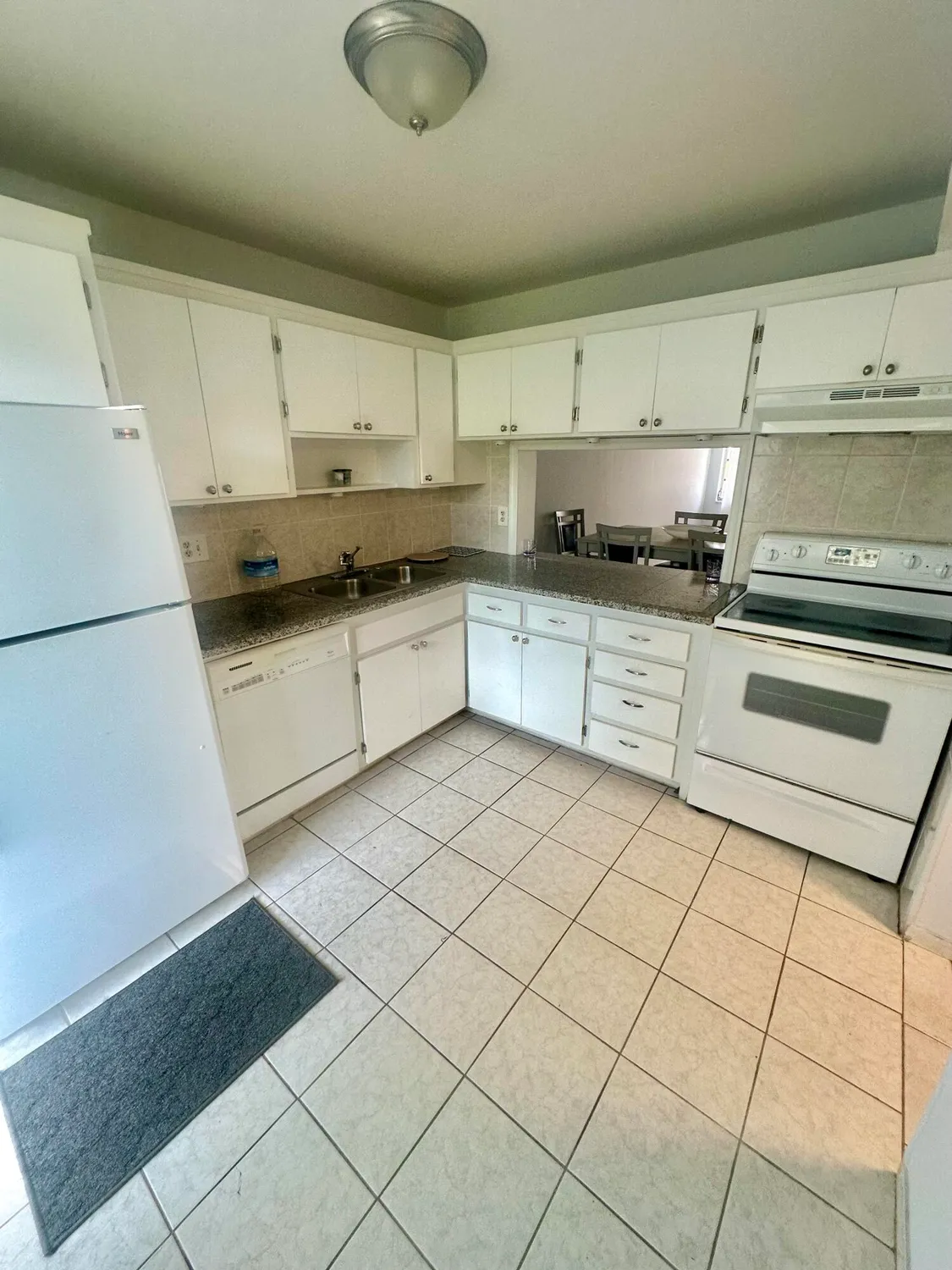 Property Slideshow image 9 of 22 | 330 se 2nd st apt 501g, Hallandale Beach, FL, 33009