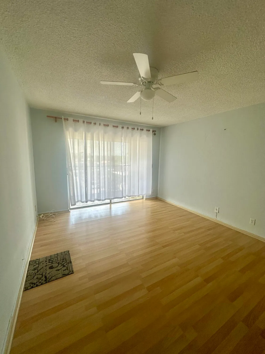 Property Slideshow image 14 of 22 | 330 se 2nd st apt 501g, Hallandale Beach, FL, 33009