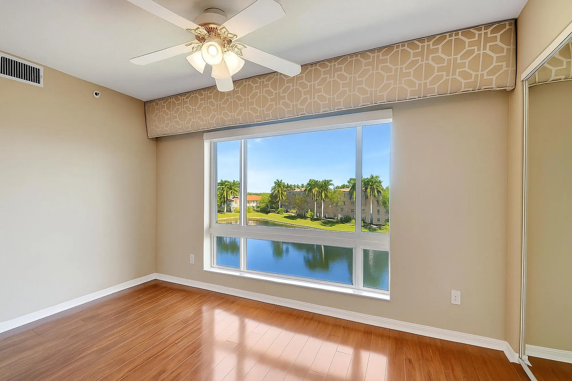 Property Slideshow image 9 of 50 | 12560 majesty cir apt 401, Boynton Beach, FL, 33437