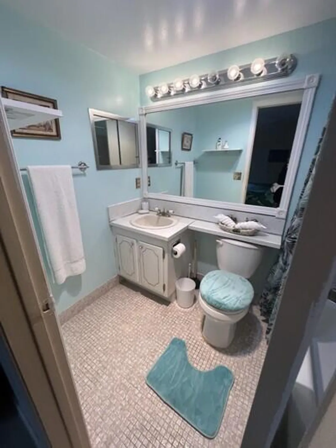 Property Slideshow image 4 of 17 | 50 berkshire b # 50, West Palm Beach, FL, 33417