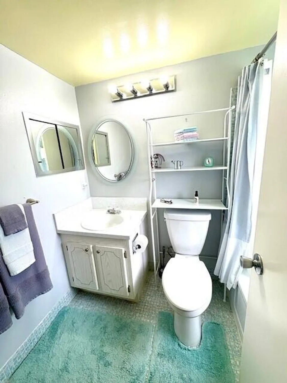 Property Slideshow image 24 of 43 | 127 berkshire f, West Palm Beach, FL, 33417