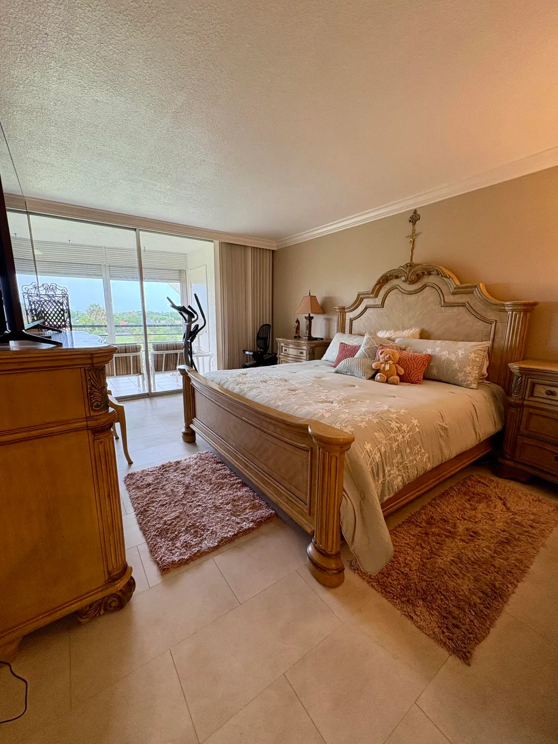 Property Slideshow image 7 of 27 | 23249 barwood ln 402, Boca Raton, FL, 33428