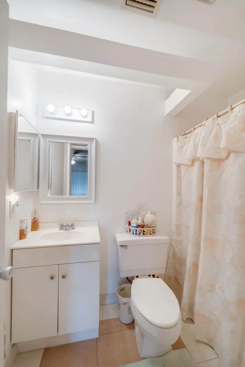 Property Slideshow image 13 of 14 | 5 lake vista trl apt 203, Port Saint Lucie, FL, 34952