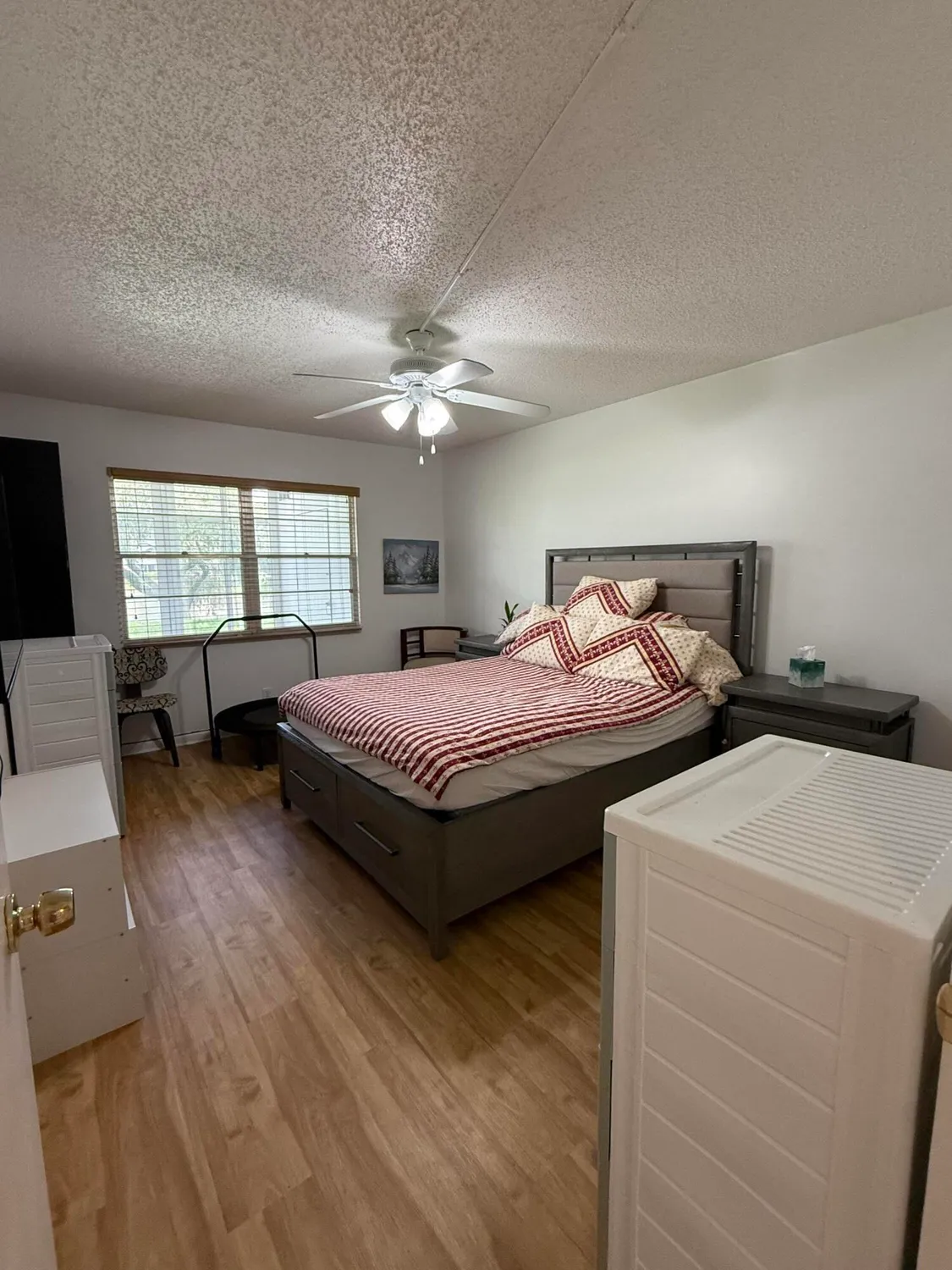 Property Slideshow image 11 of 19 | 1041 guildford c, Boca Raton, FL, 33434