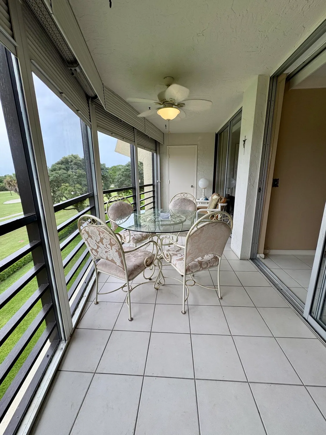 Property Slideshow image 13 of 27 | 23249 barwood ln 402, Boca Raton, FL, 33428