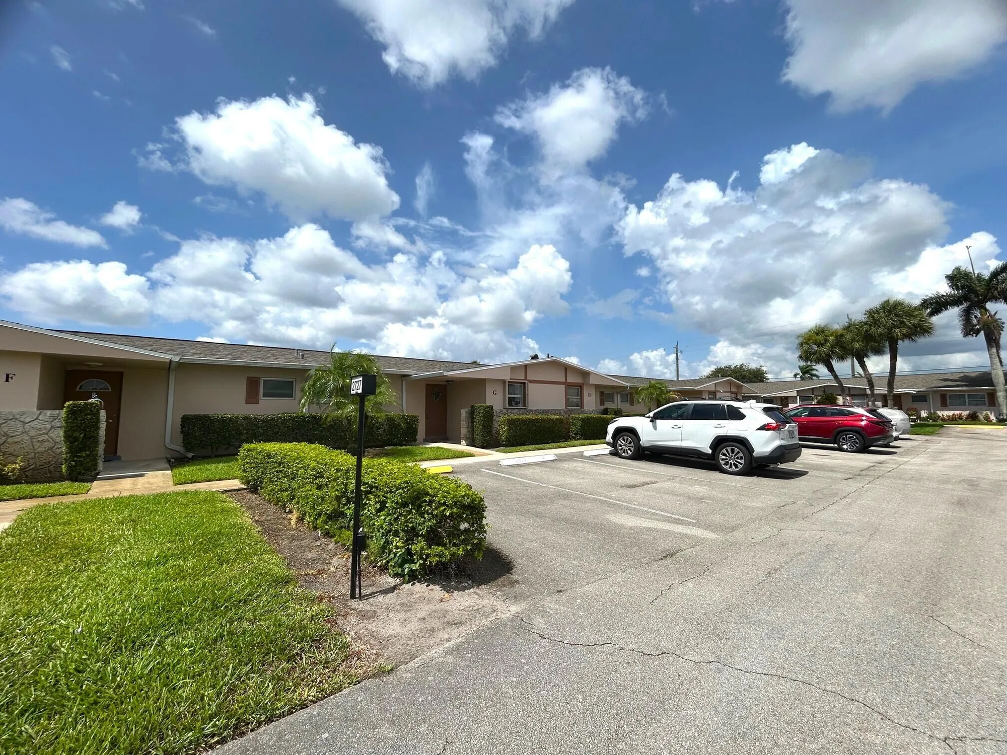 Property Slideshow image 25 of 46 | 2727 dudley dr w g, West Palm Beach, FL, 33415