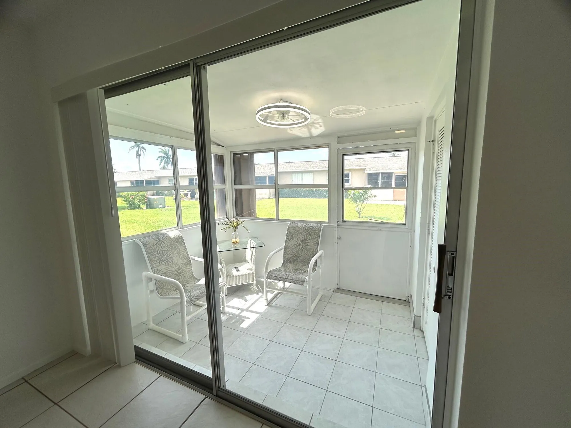 Property Slideshow image 22 of 46 | 2727 dudley dr w g, West Palm Beach, FL, 33415