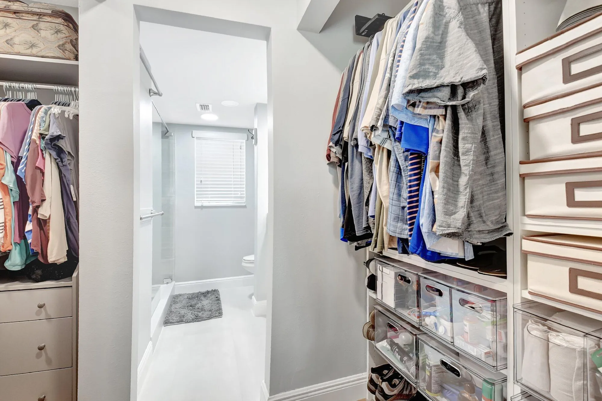 Property Slideshow image 25 of 58 | 3871 via poinciana apt 505, Lake Worth, FL, 33467