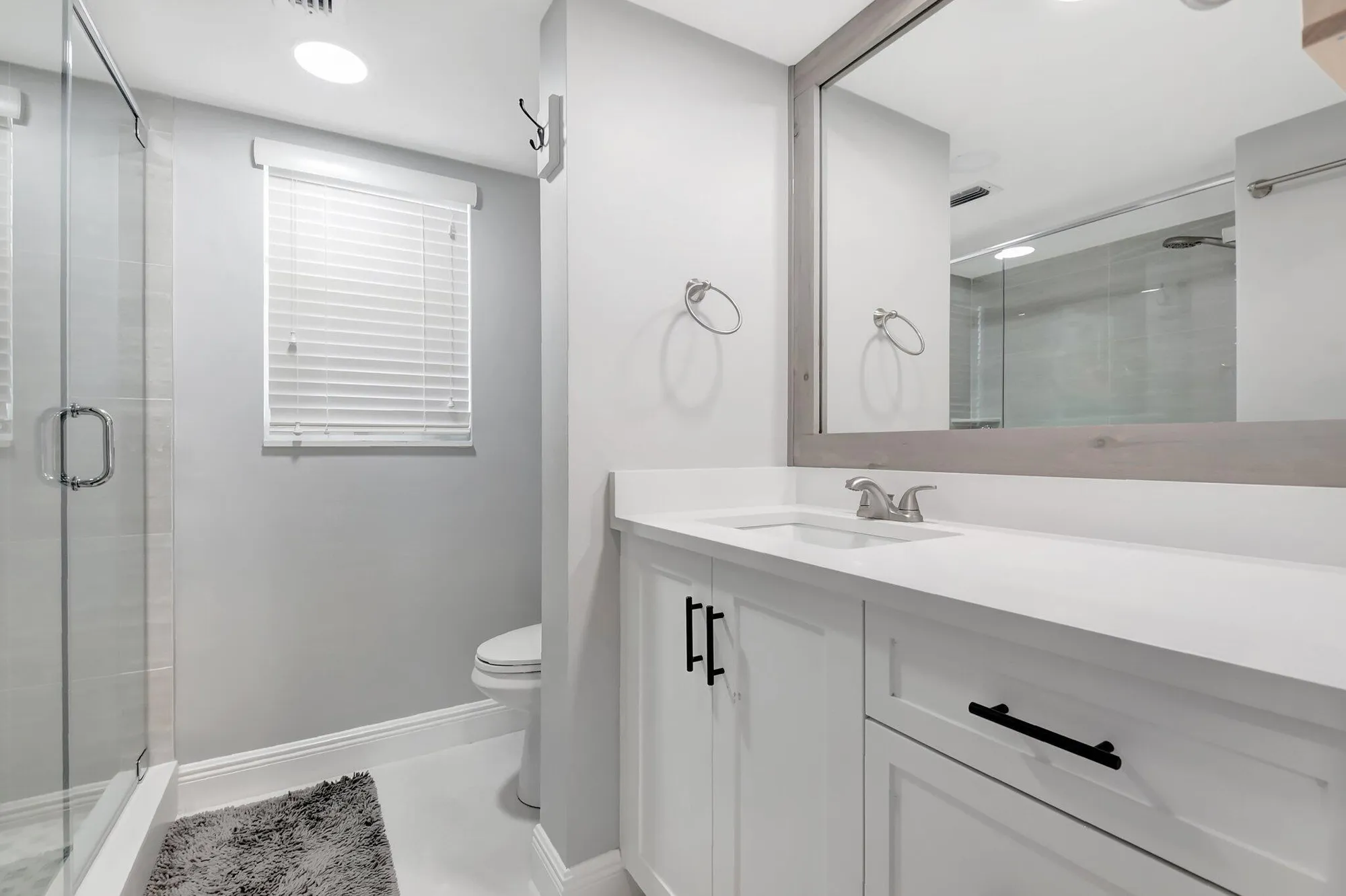 Property Slideshow image 27 of 58 | 3871 via poinciana apt 505, Lake Worth, FL, 33467