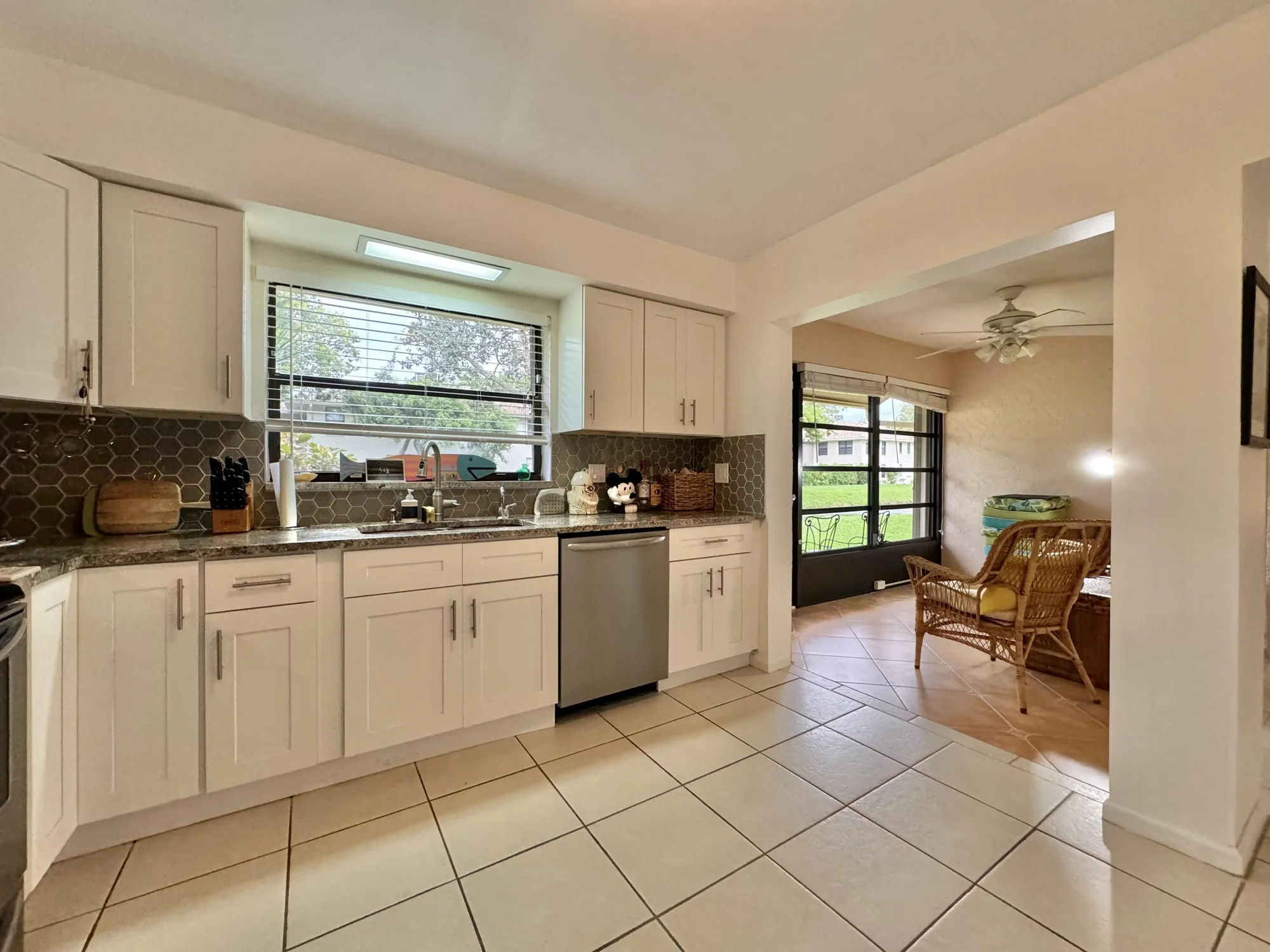 Property Slideshow image 13 of 28 | 4670 rosewood tree ct b, Boynton Beach, FL, 33436