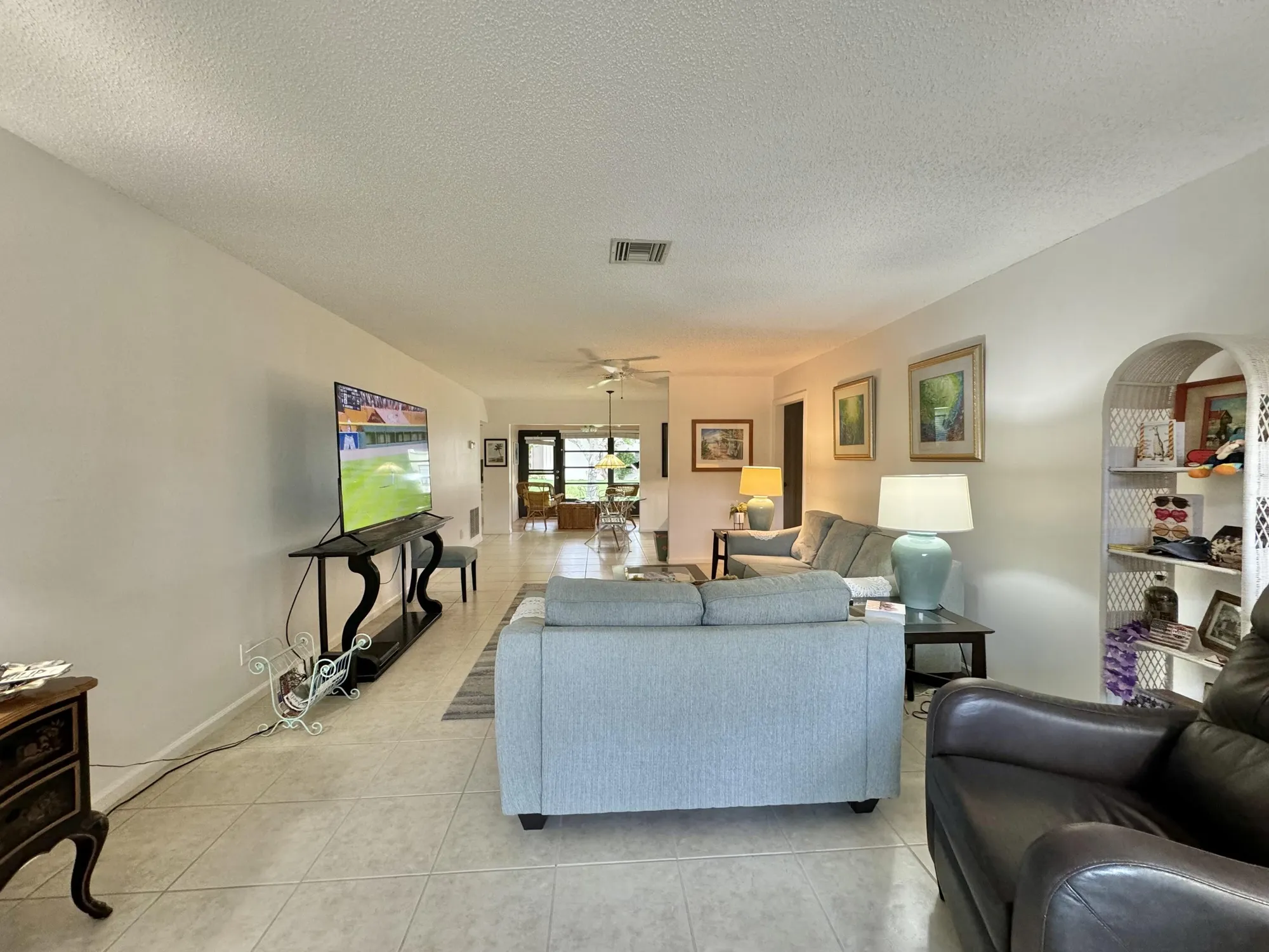 Property Slideshow image 5 of 28 | 4670 rosewood tree ct b, Boynton Beach, FL, 33436