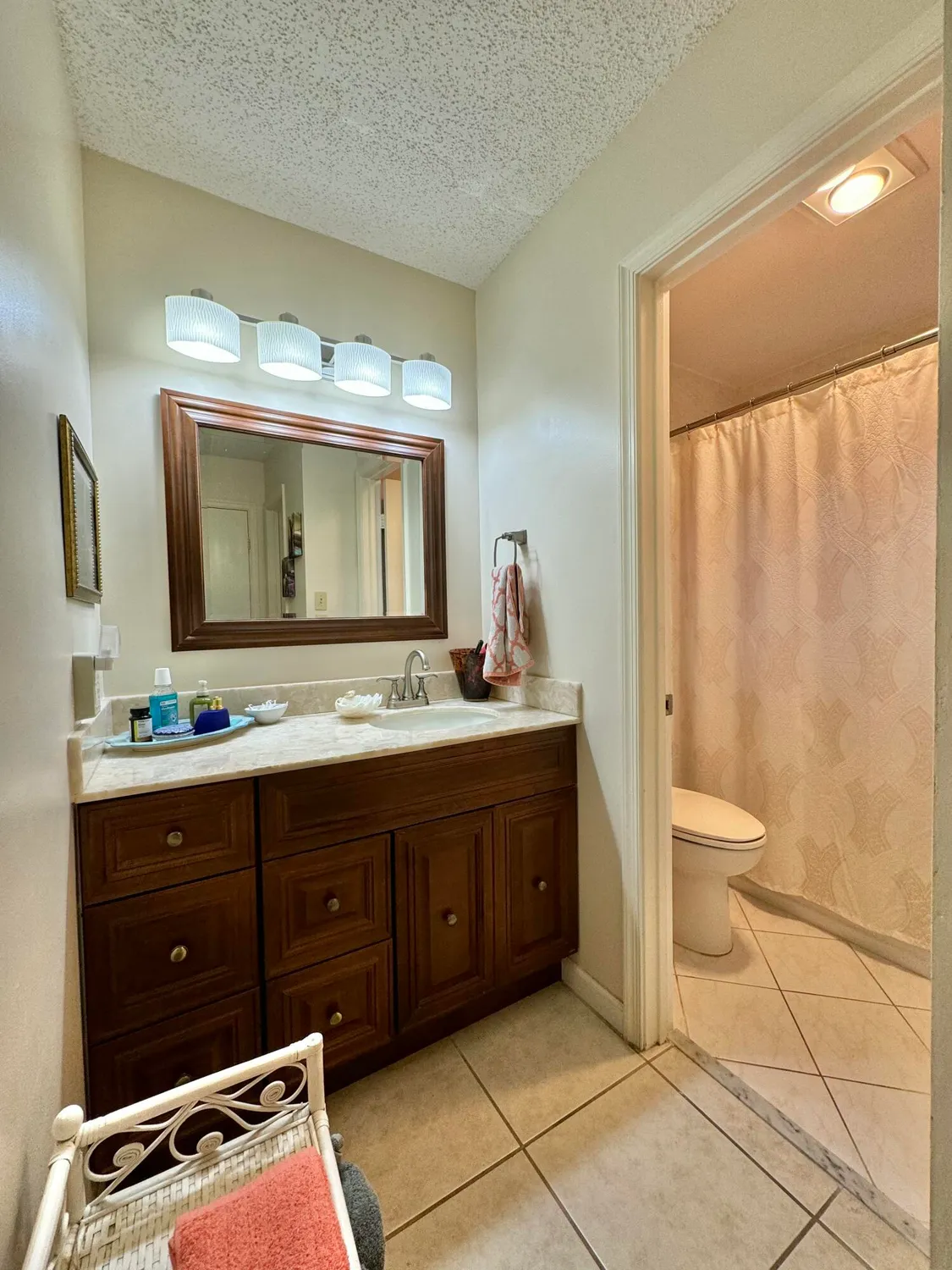 Property Slideshow image 20 of 28 | 4670 rosewood tree ct b, Boynton Beach, FL, 33436