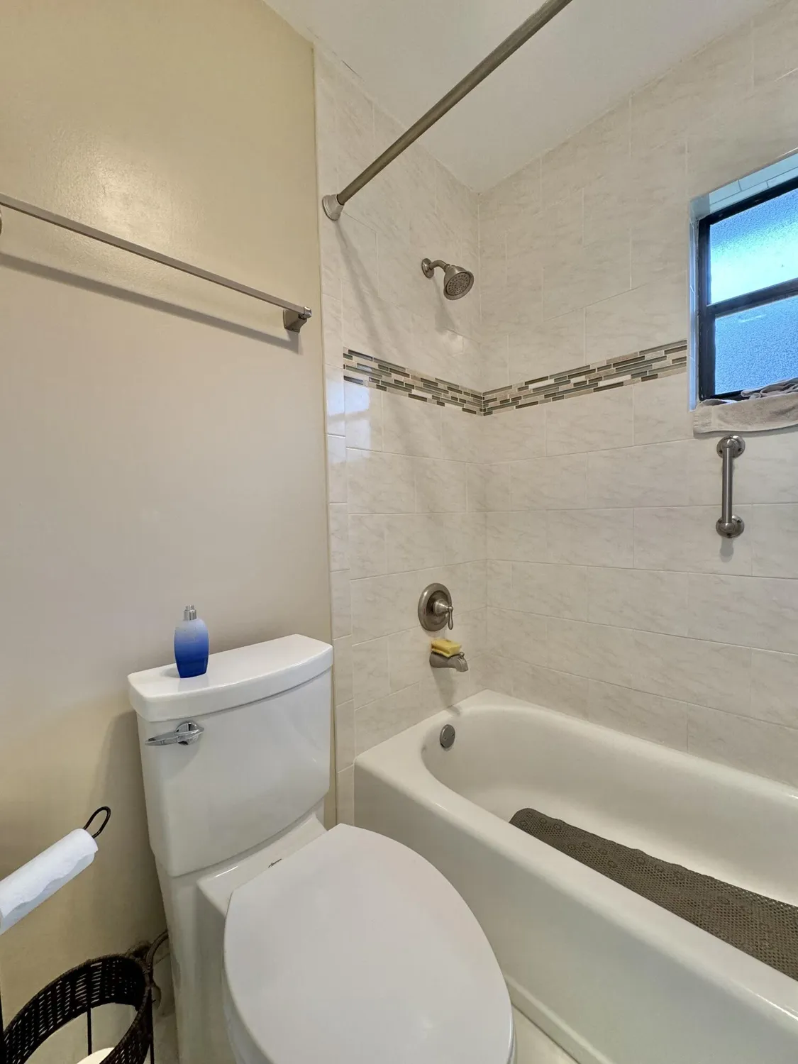 Property Slideshow image 21 of 28 | 4670 rosewood tree ct b, Boynton Beach, FL, 33436