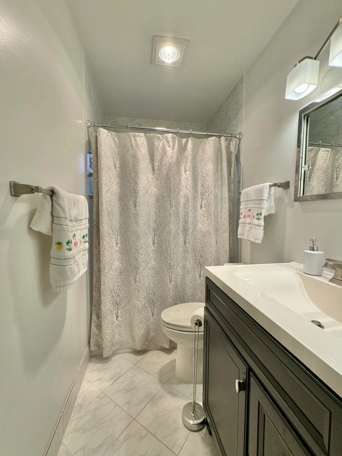 Property Slideshow image 26 of 28 | 4670 rosewood tree ct b, Boynton Beach, FL, 33436