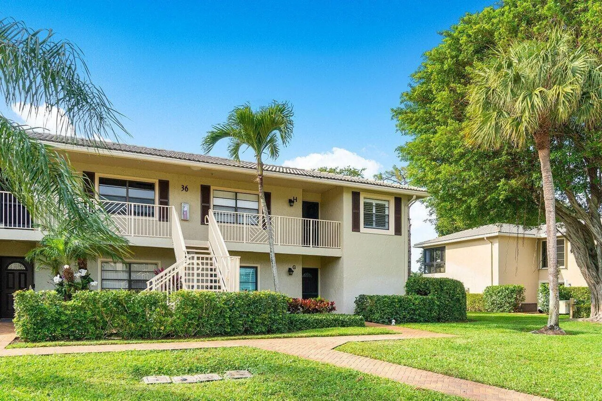 Property Slideshow image 2 of 56 | 36 stratford ln h, Boynton Beach, FL, 33436