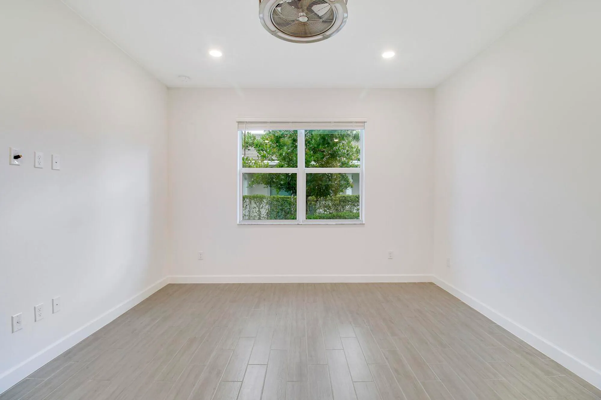 Property Slideshow image 19 of 29 | 14556 wiley range rd, Delray Beach, FL, 33446