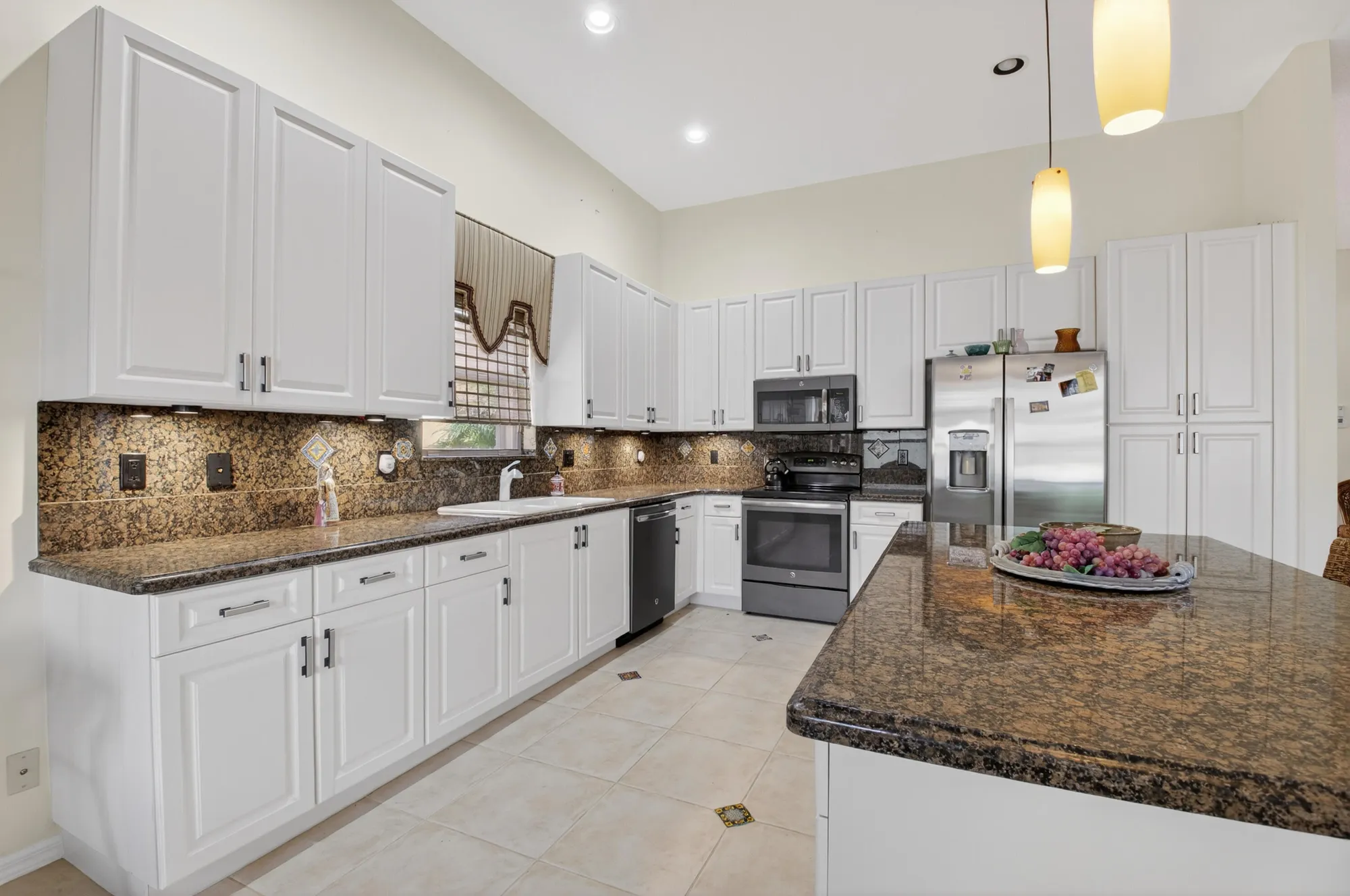 Property Slideshow image 23 of 78 | 8688 via avellino, Lake Worth, FL, 33467