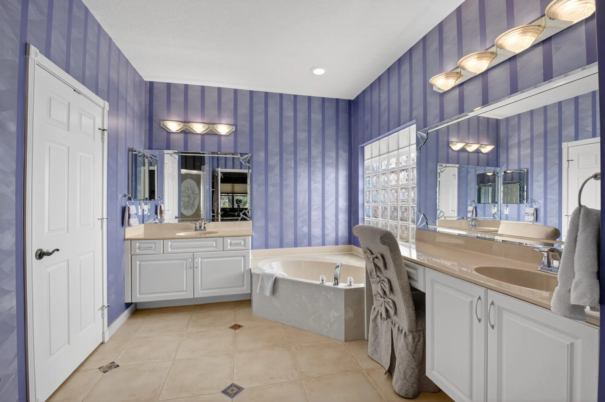 Property Slideshow image 30 of 78 | 8688 via avellino, Lake Worth, FL, 33467