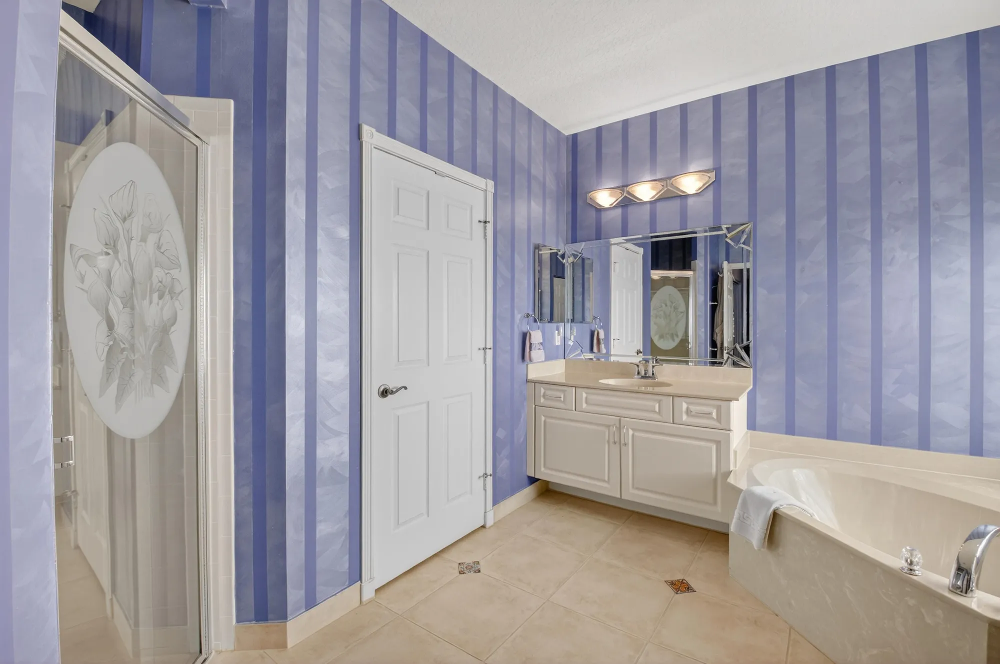 Property Slideshow image 31 of 78 | 8688 via avellino, Lake Worth, FL, 33467