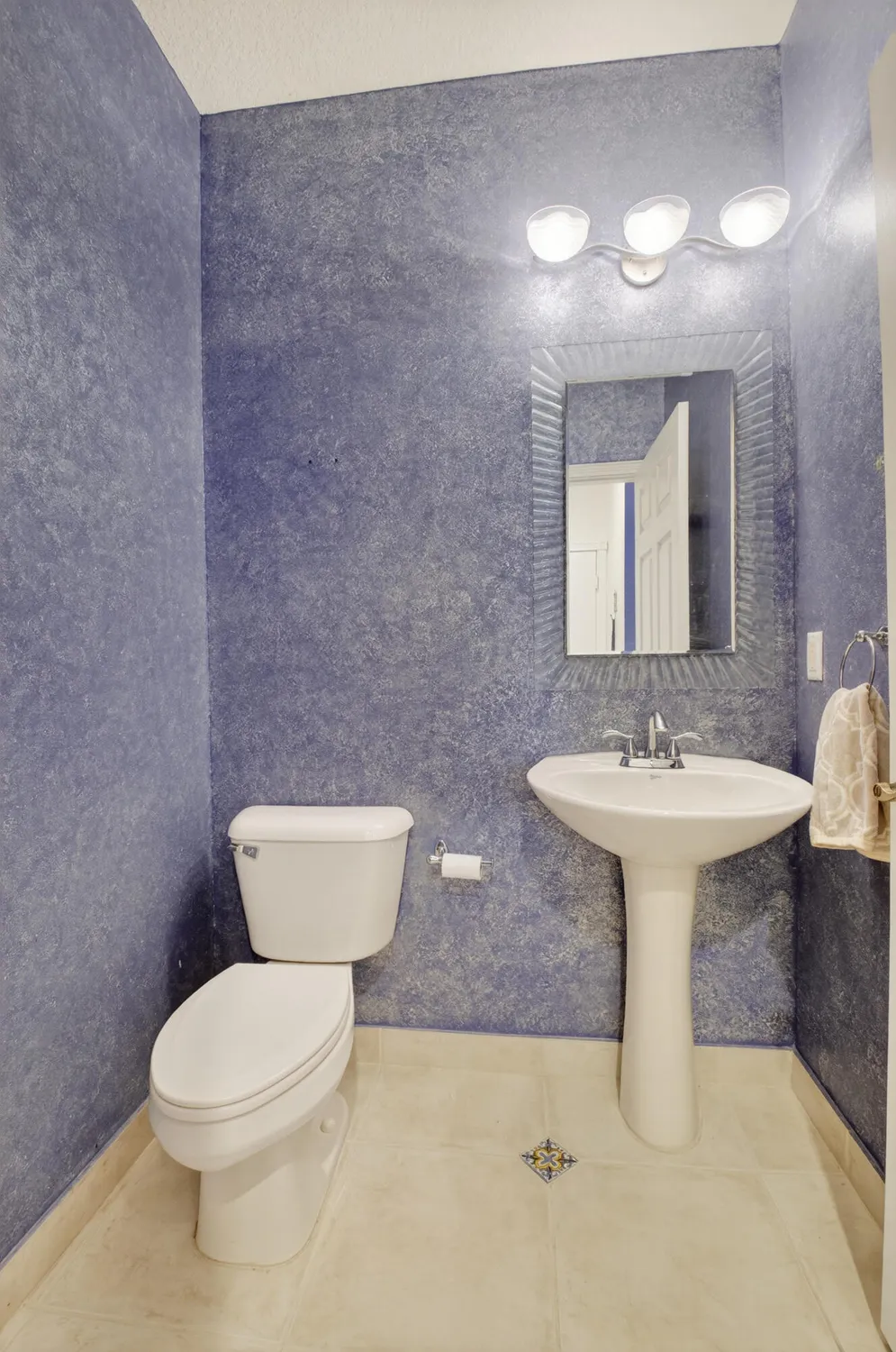 Property Slideshow image 33 of 78 | 8688 via avellino, Lake Worth, FL, 33467