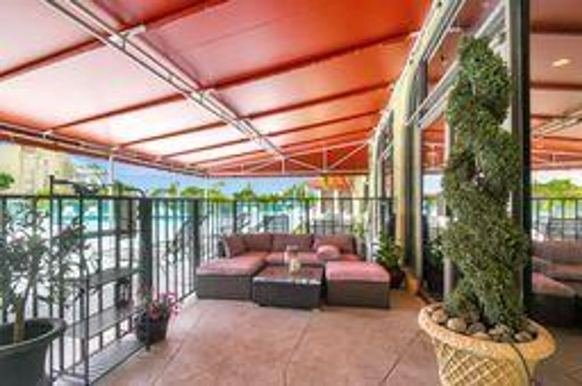 Property Slideshow image 47 of 58 | 3871 via poinciana apt 505, Lake Worth, FL, 33467