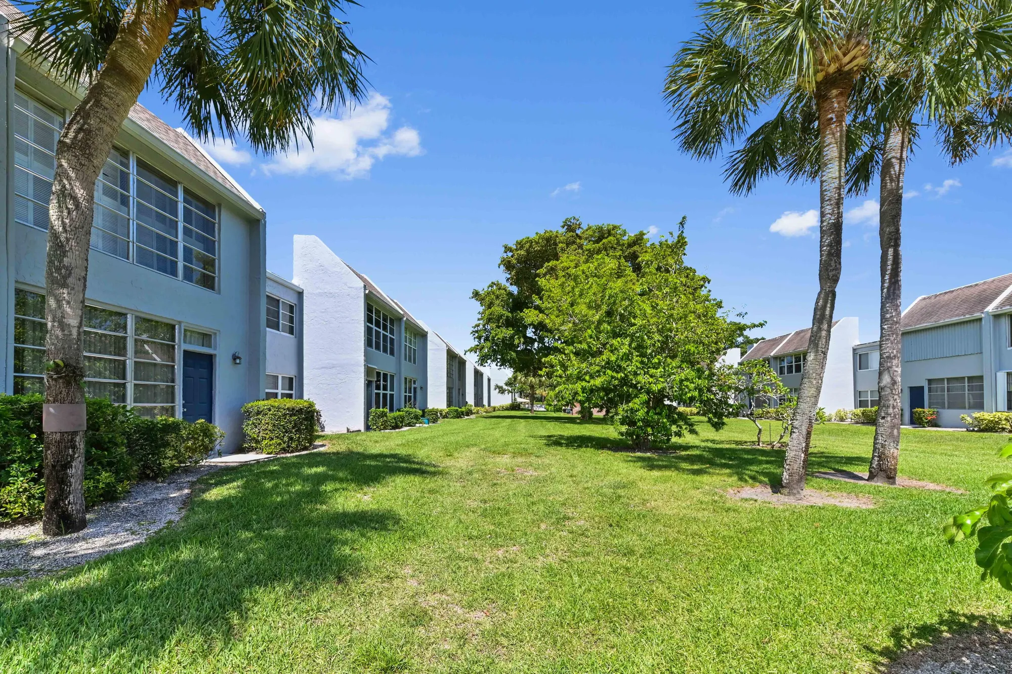 Property Slideshow image 24 of 31 | 2860 sw 22nd ave 4170, Delray Beach, FL, 33445