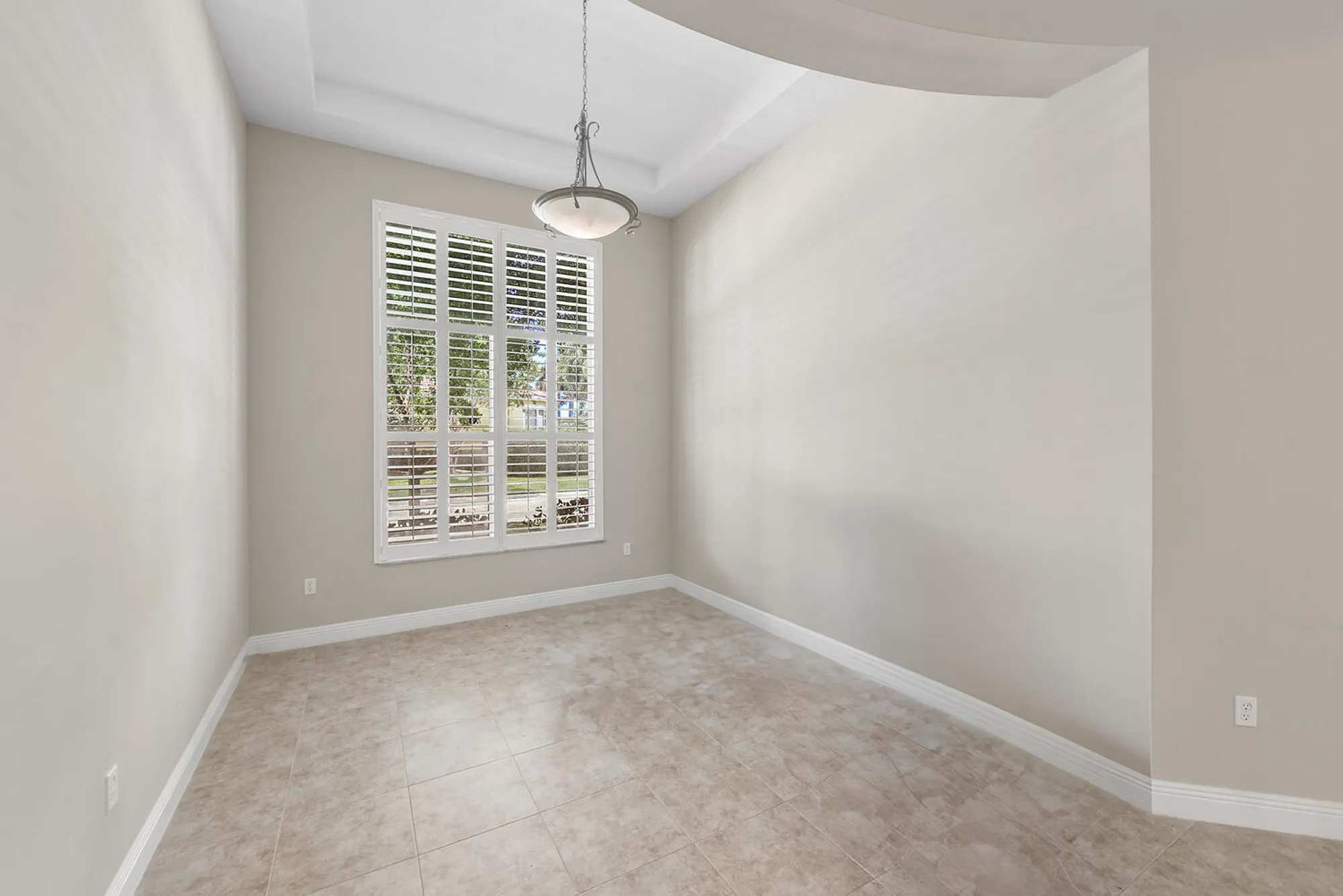 Property Slideshow image 8 of 55 | 9724 via grandezza, Wellington, FL, 33411