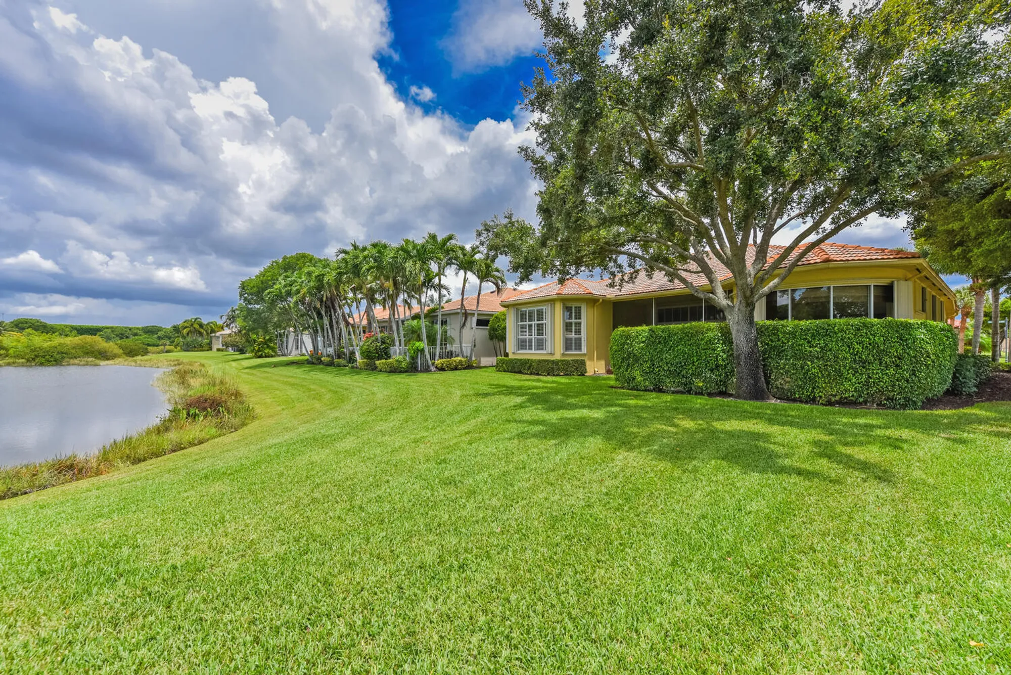 Property Slideshow image 28 of 55 | 9724 via grandezza, Wellington, FL, 33411