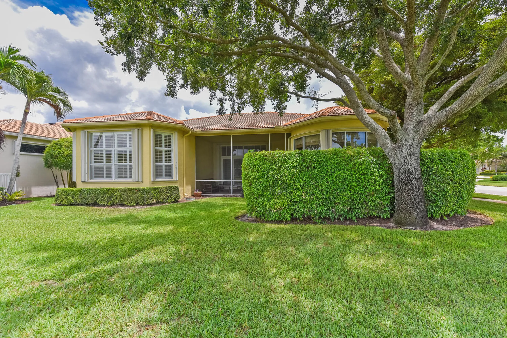 Property Slideshow image 29 of 55 | 9724 via grandezza, Wellington, FL, 33411