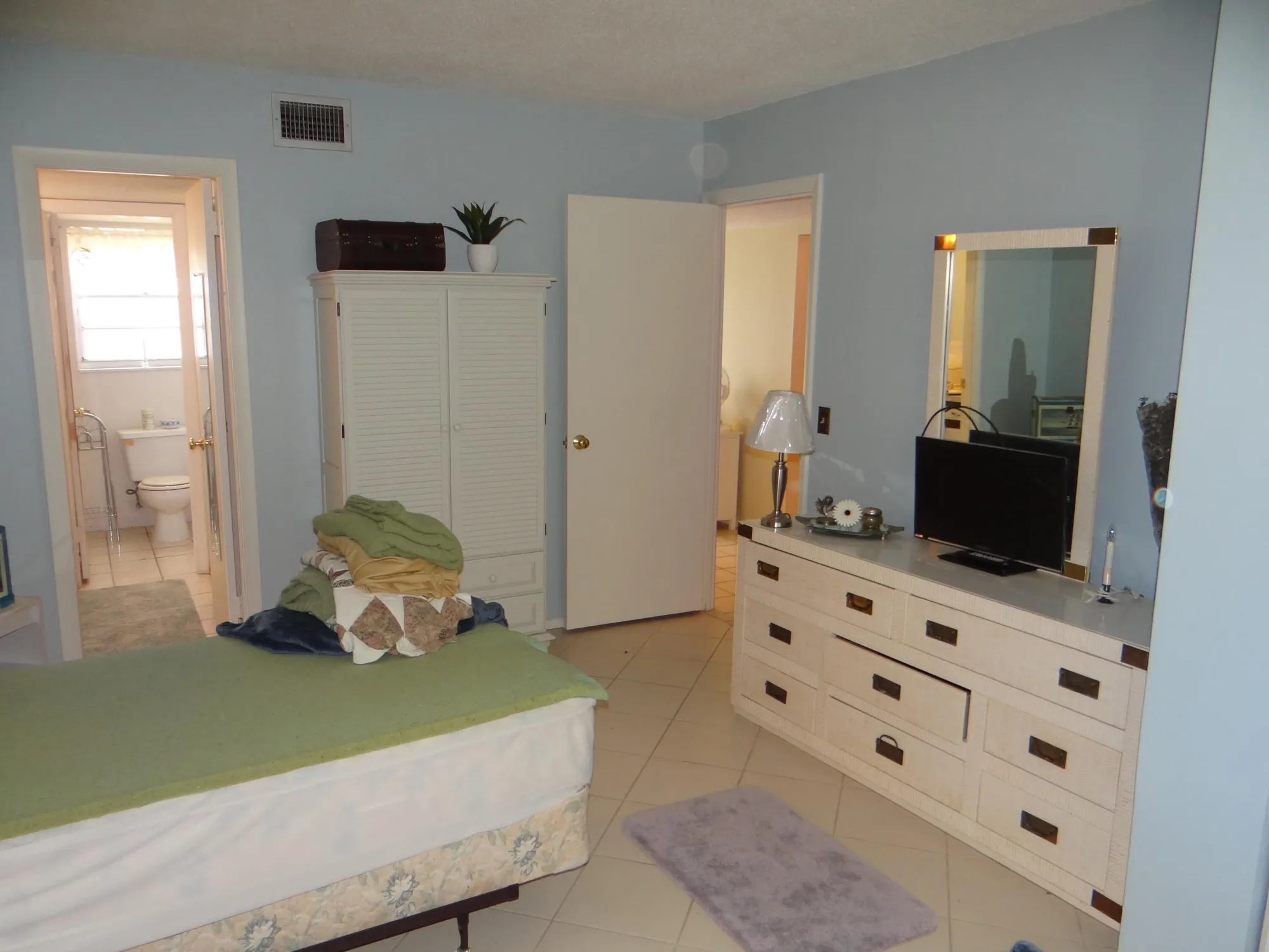 Property Slideshow image 14 of 15 | 12005 poinciana blvd unit 103, Royal Palm Beach, FL, 33411