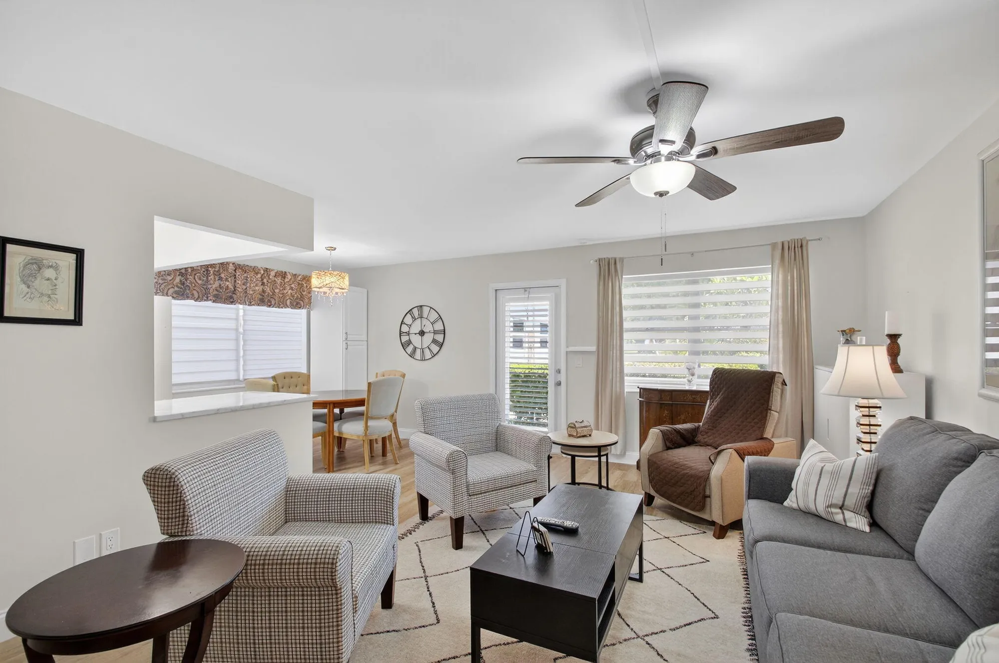 Property Slideshow image 10 of 56 | 216 dorchester j, West Palm Beach, FL, 33417