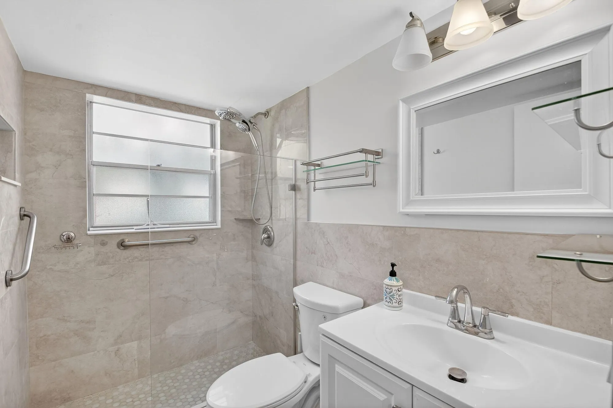 Property Slideshow image 20 of 56 | 216 dorchester j, West Palm Beach, FL, 33417