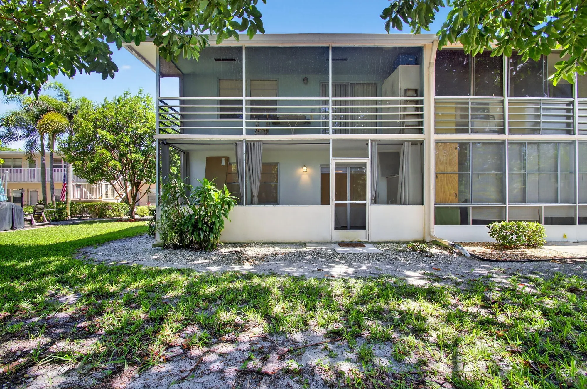 Property Slideshow image 32 of 56 | 216 dorchester j, West Palm Beach, FL, 33417