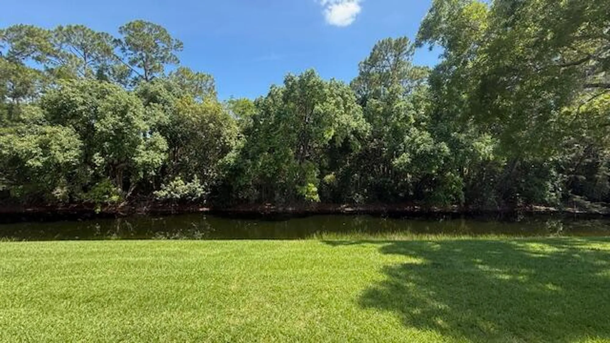 Property Slideshow image 22 of 36 | 118 lake olive dr, West Palm Beach, FL, 33411