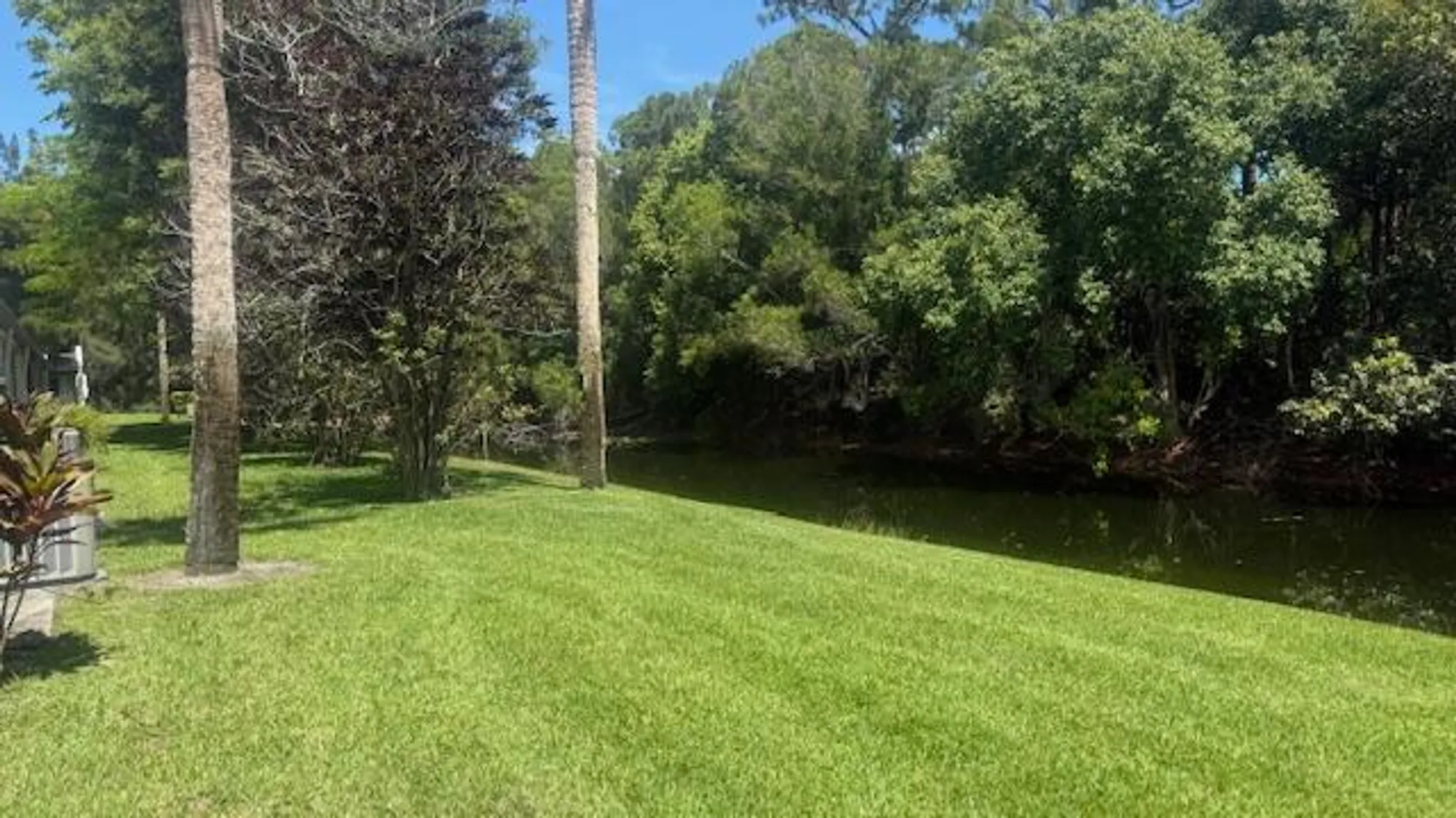 Property Slideshow image 24 of 36 | 118 lake olive dr, West Palm Beach, FL, 33411